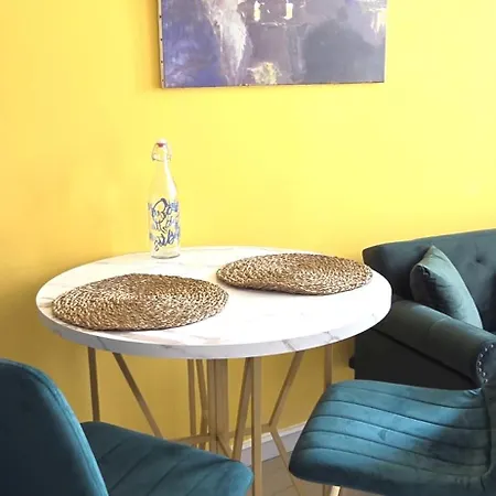 Sunny Loft At Gate Of Old Апартаменты Ницца